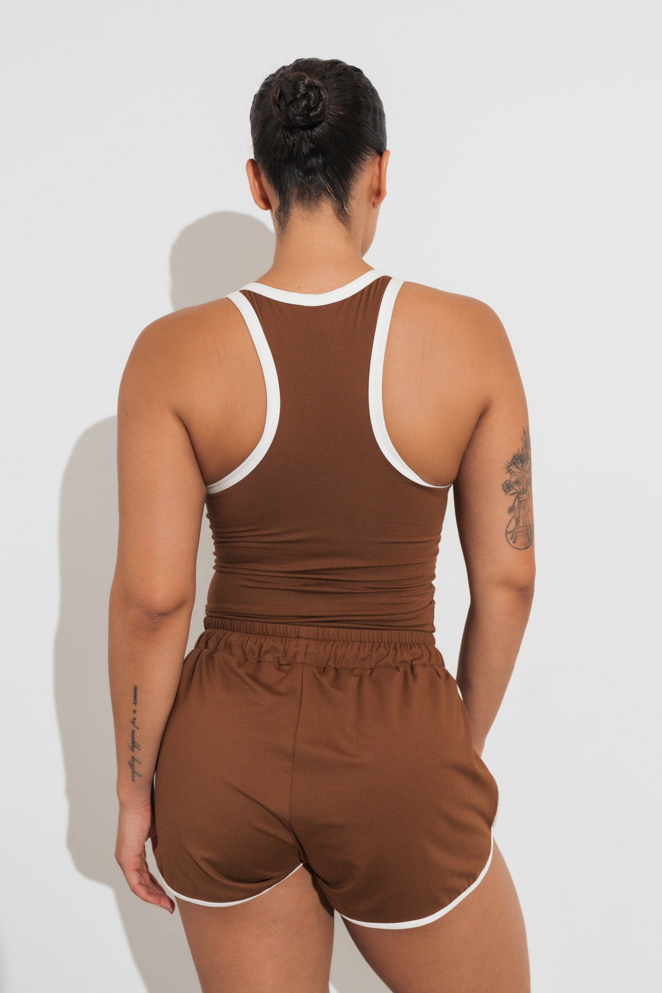 Vitality Motive Racer Tank - Toffee Contrast