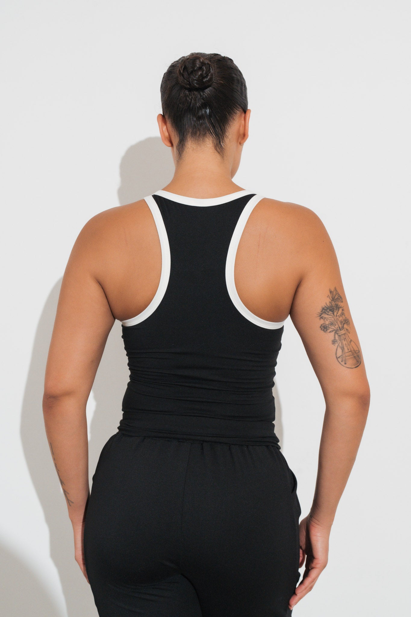 Vitality Motive Racer Tank - Midnight Contrast