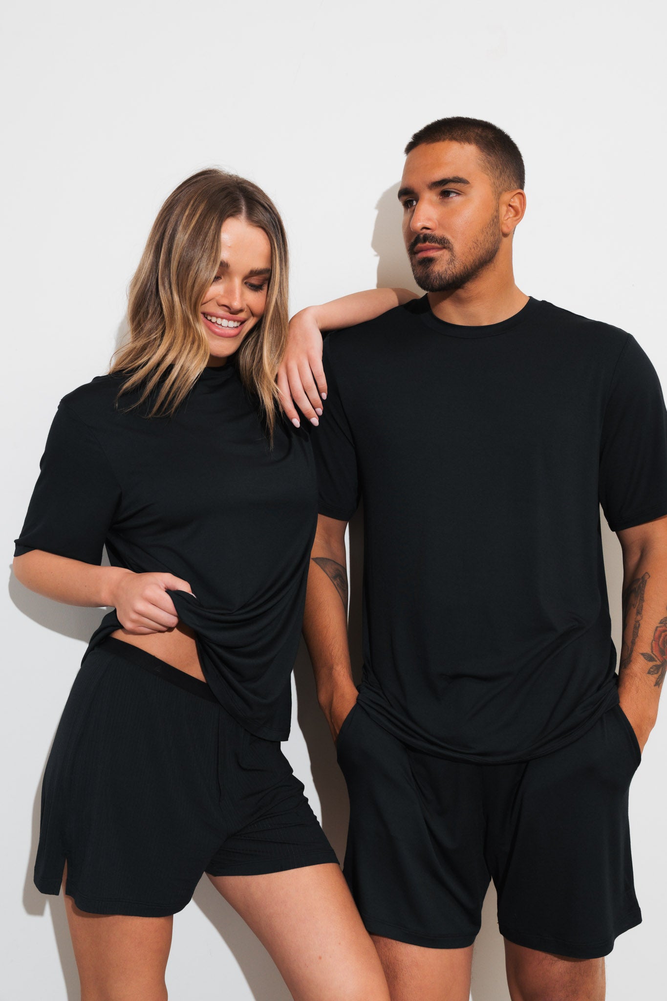 Vitality Float Uni Basic Tee - Midnight
