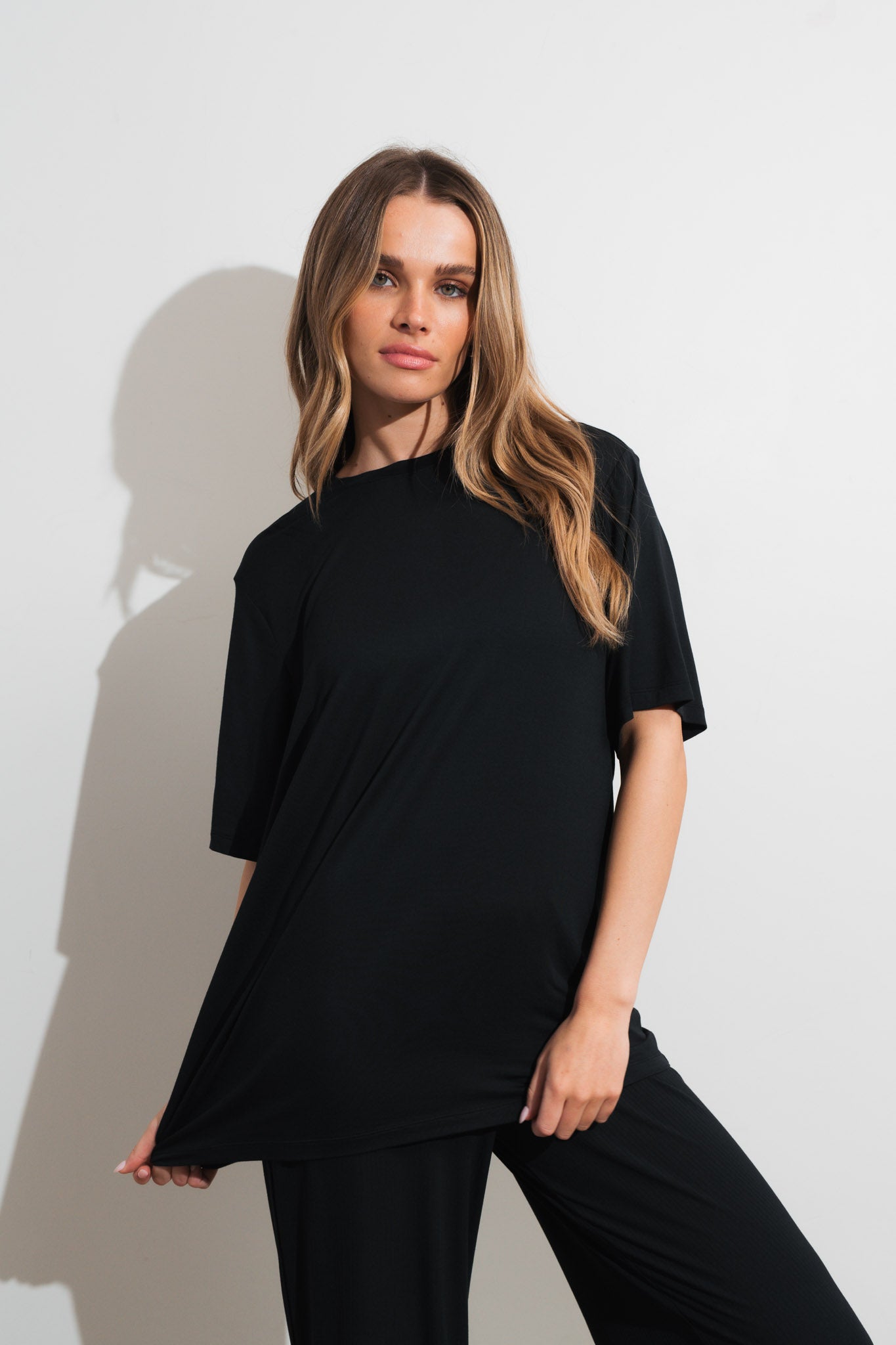 Vitality Float Uni Basic Tee - Midnight