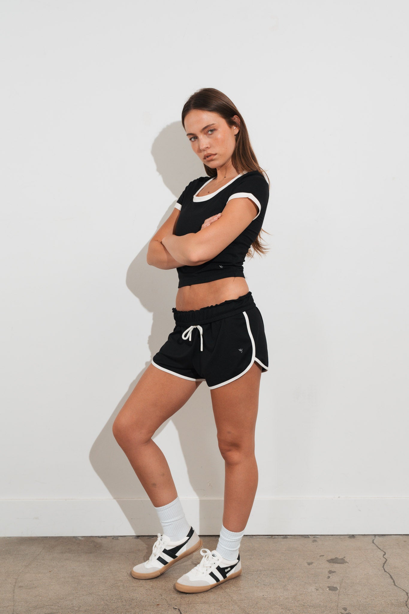 Vitality Motive Dolphin Short - Midnight Contrast