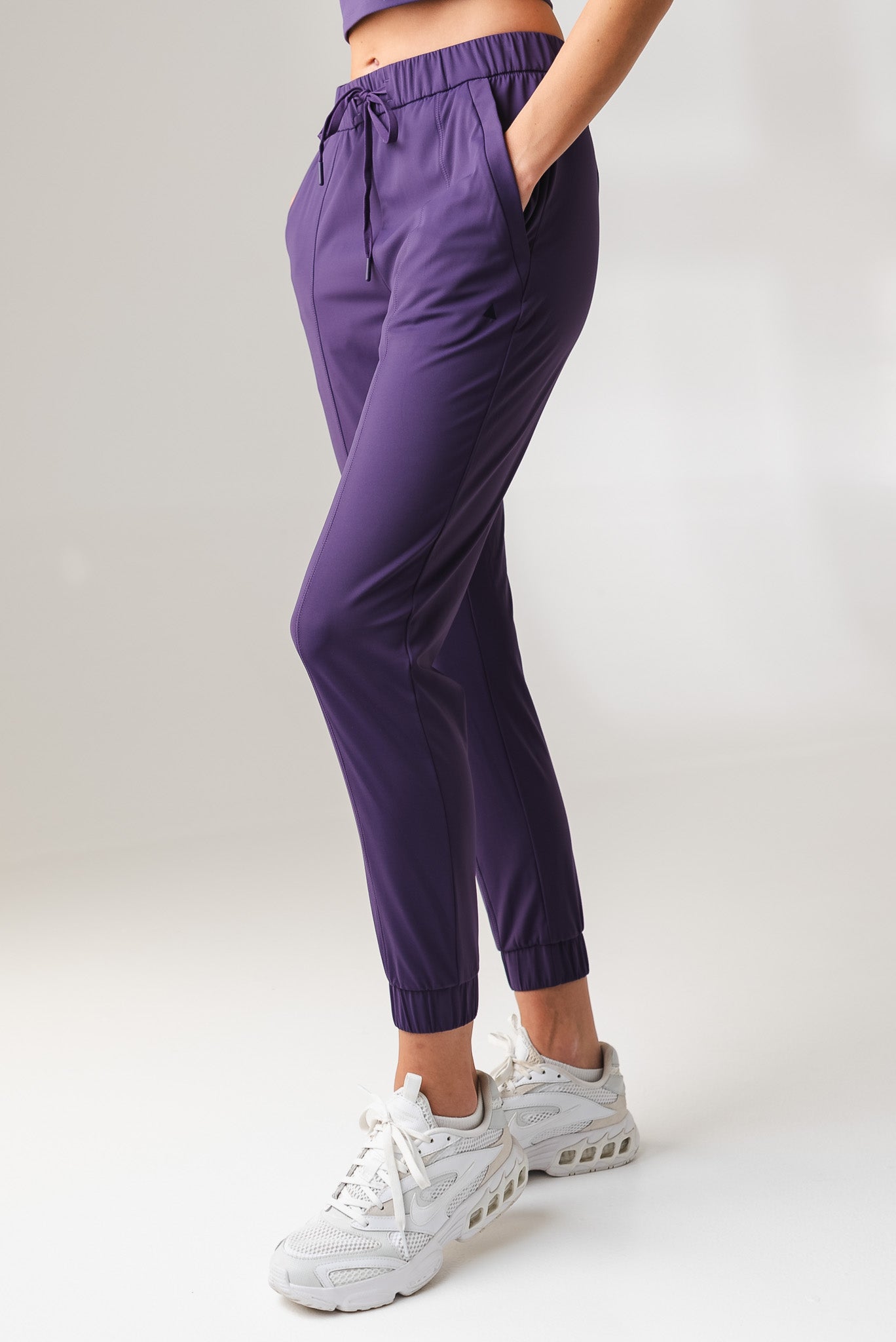 Vitality Nomad® Jogger - Plum