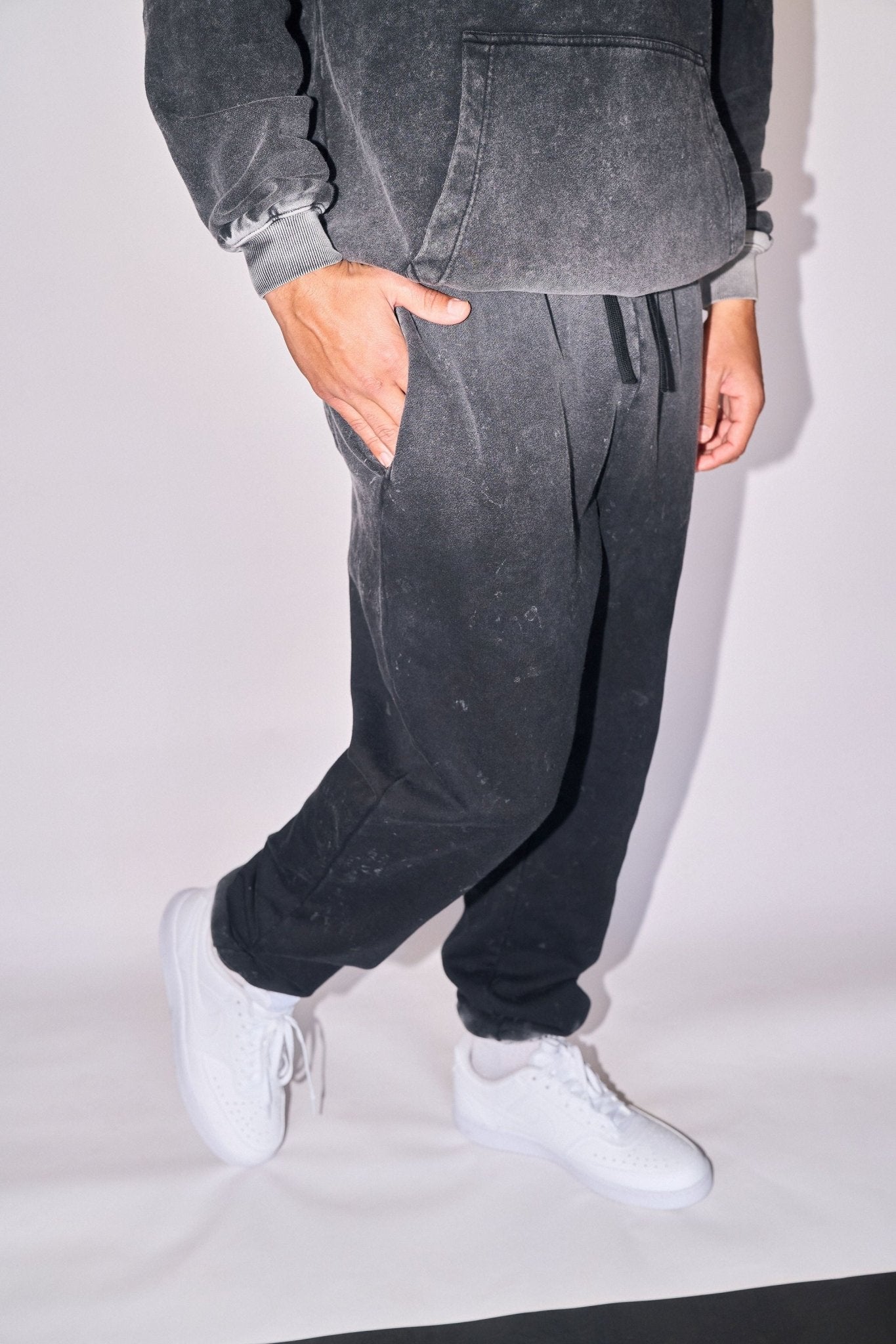 Vitality Homebody® Men's Jogger - Midnight Washed