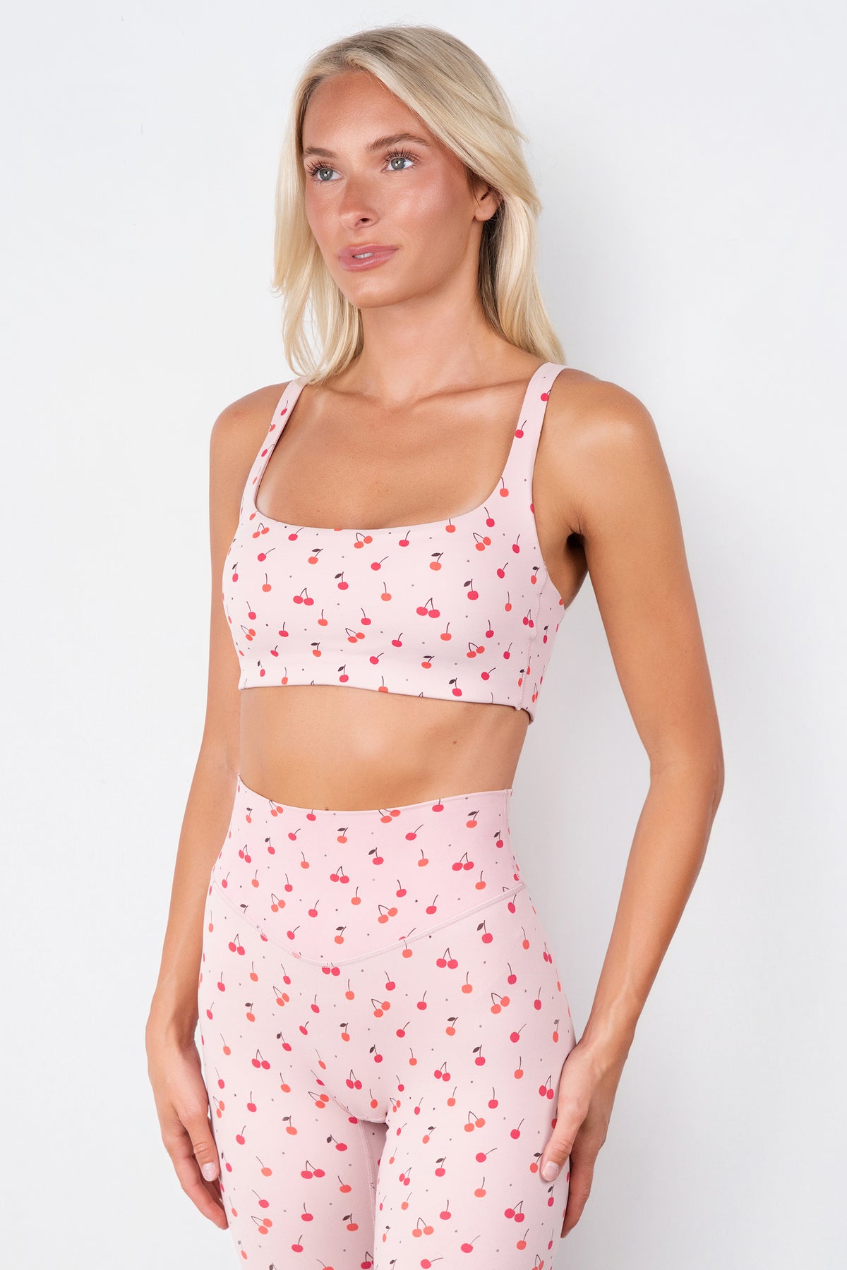 Cloud II™ Classic Bra - Cherry Print