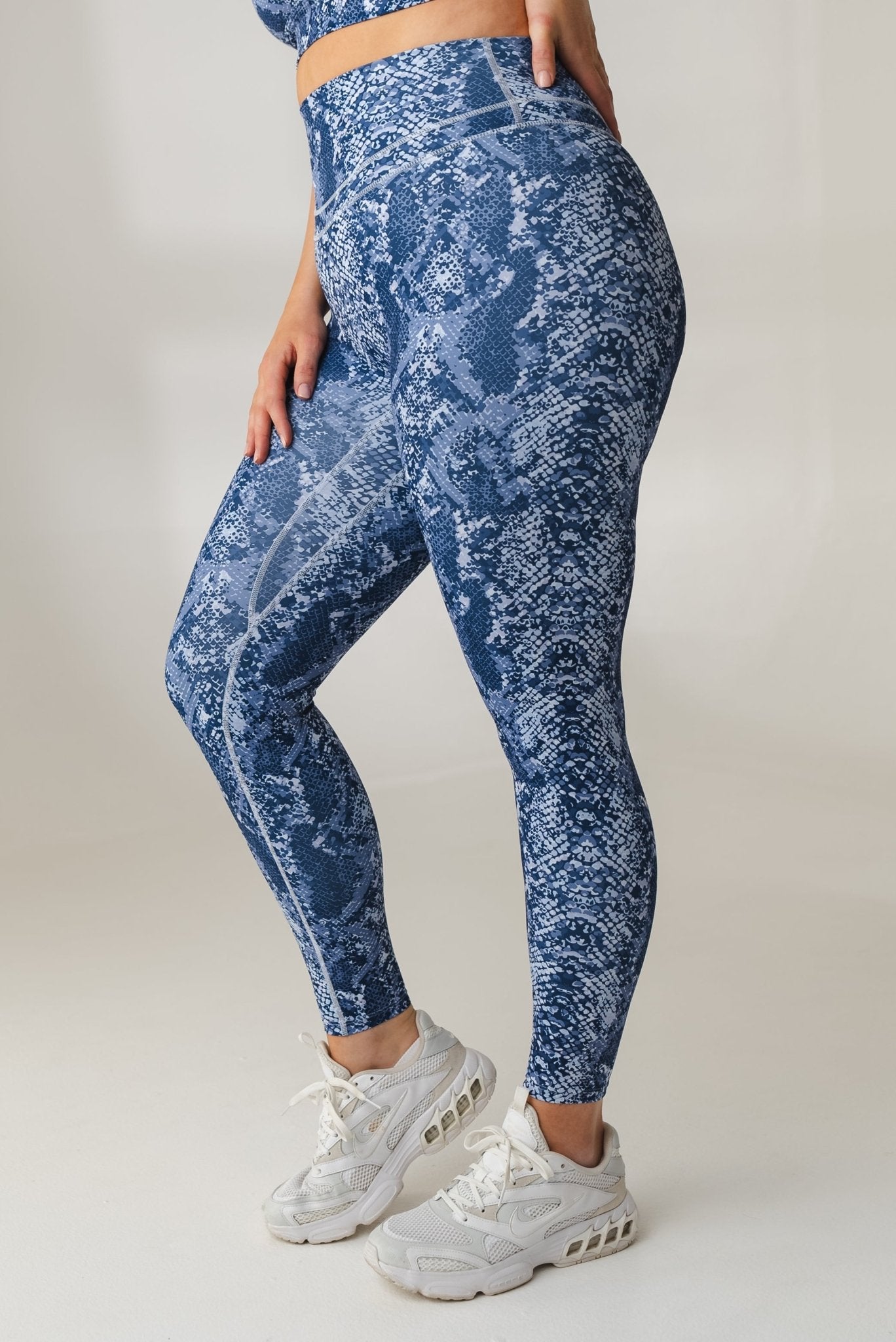 Vitality Revive® Pant - Sapphire Serpent