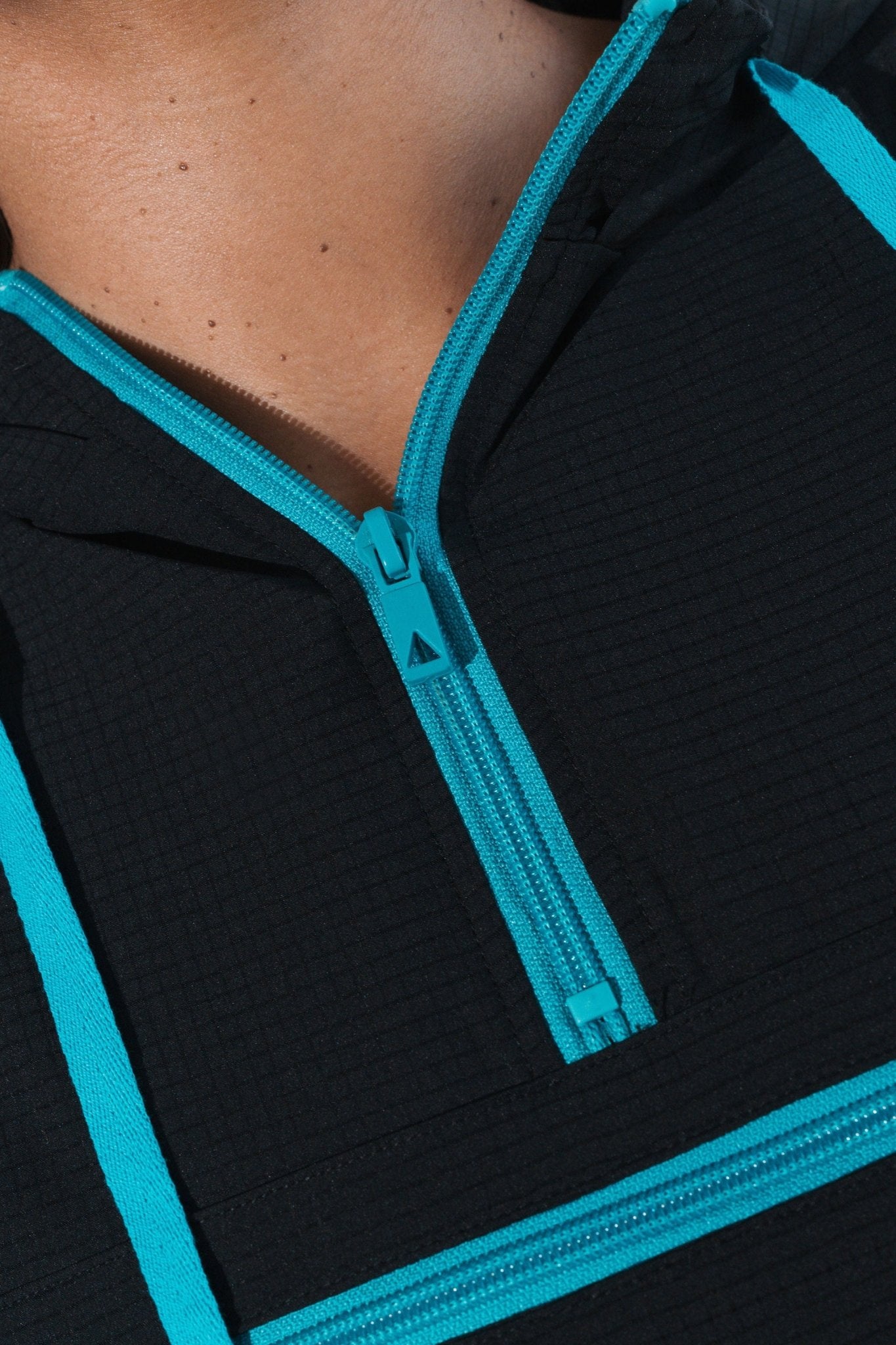 Vitality Drift Windbreaker - Night Drive