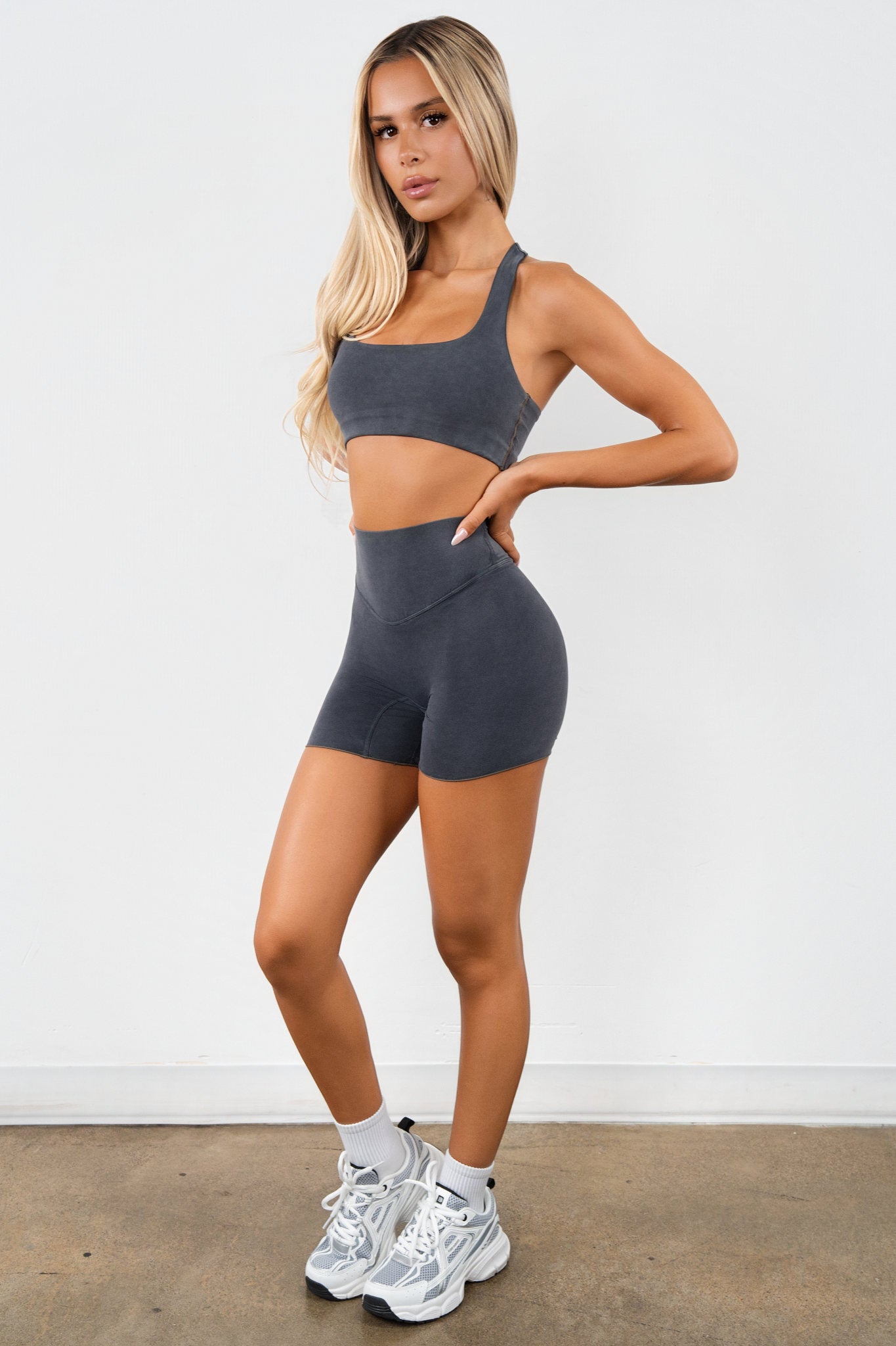 Cloud II™ Outline Volley Short - Carbon Washed