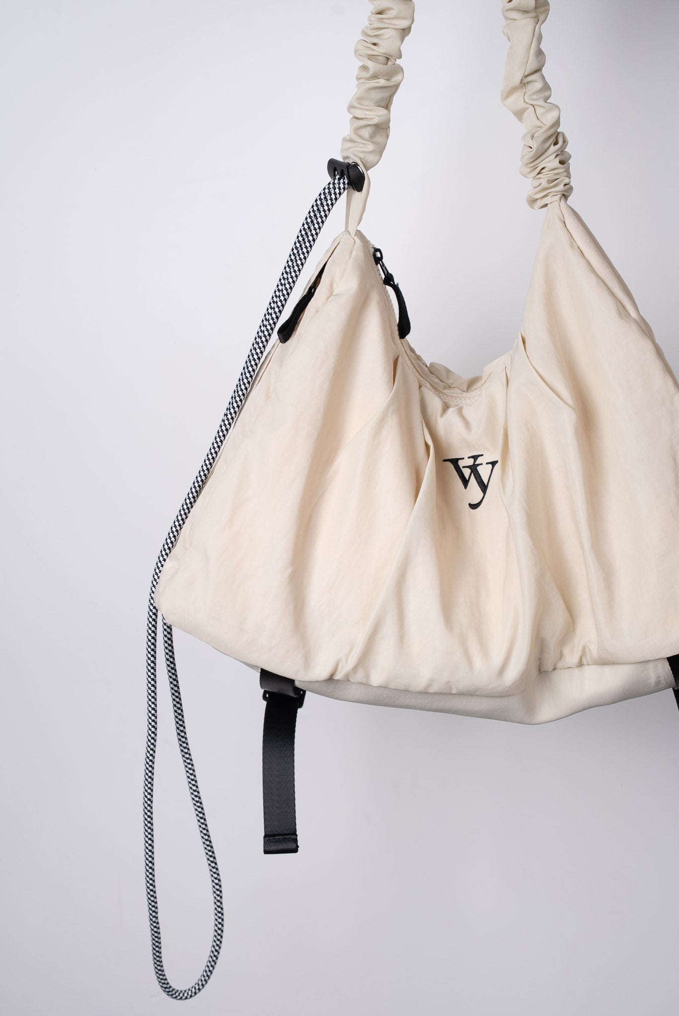 Crescent Sport Bag - Bone