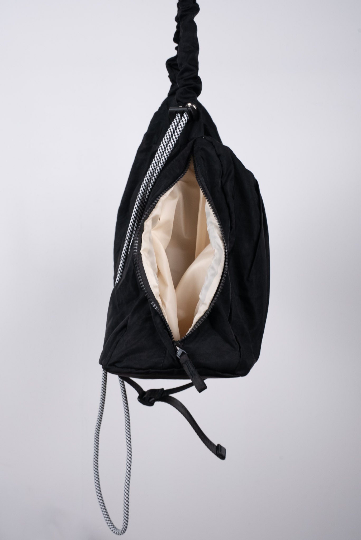 Crescent Sport Bag - Midnight