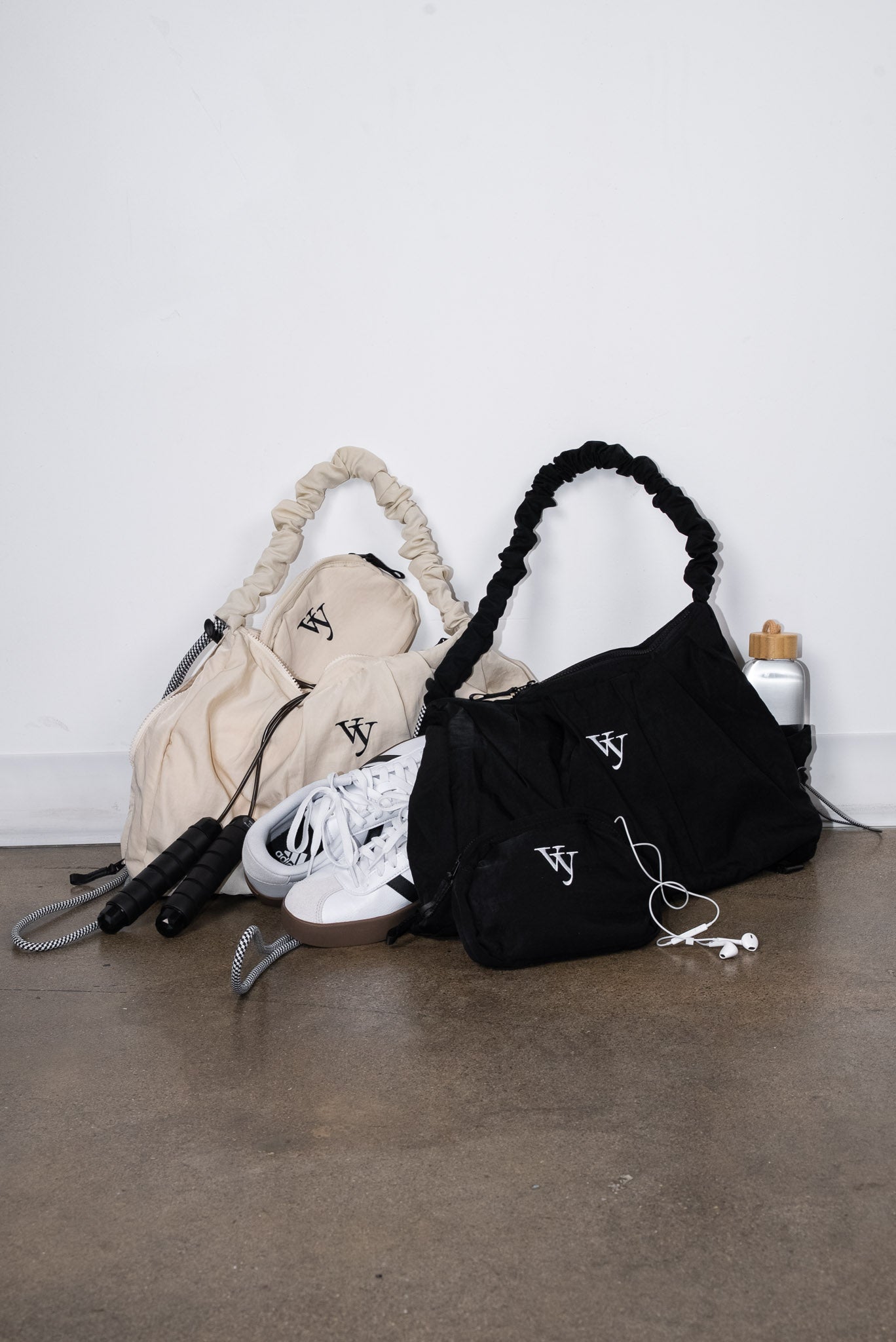 Crescent Sport Bag - Bone
