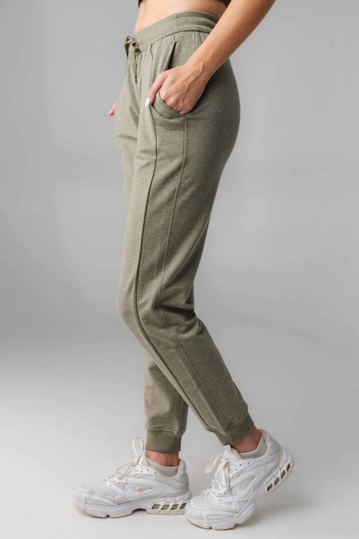 Vitality Studio® Women's Jogger - Matcha Marl