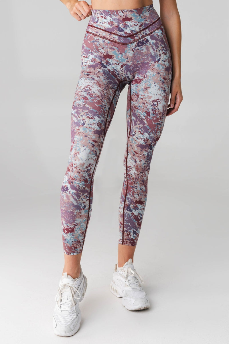 Ascend Pant Hibiscus Sunrise  Roame – Ted & Olive Boutique