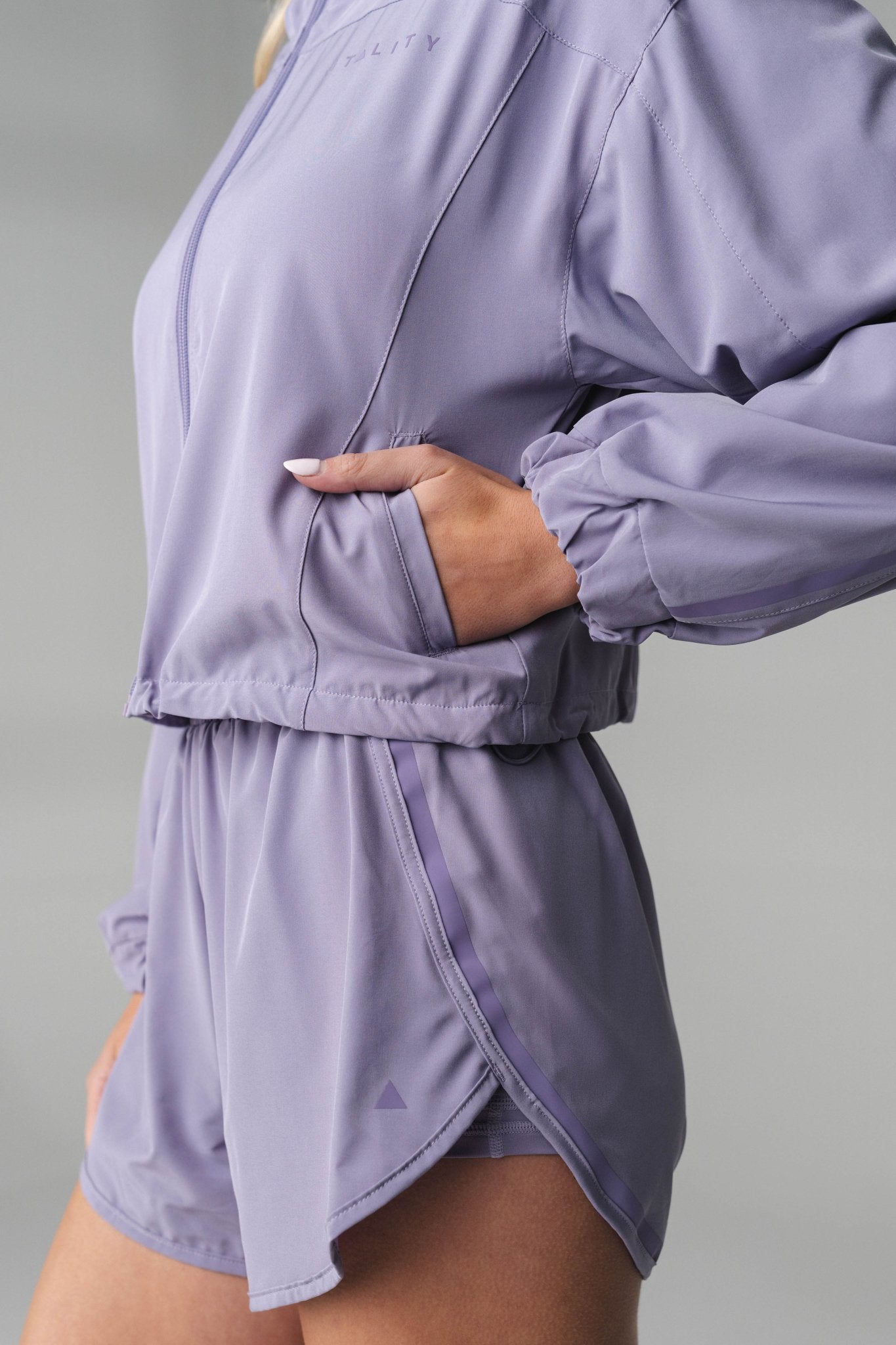 Vitality Breeze® Windbreaker - Ashberry