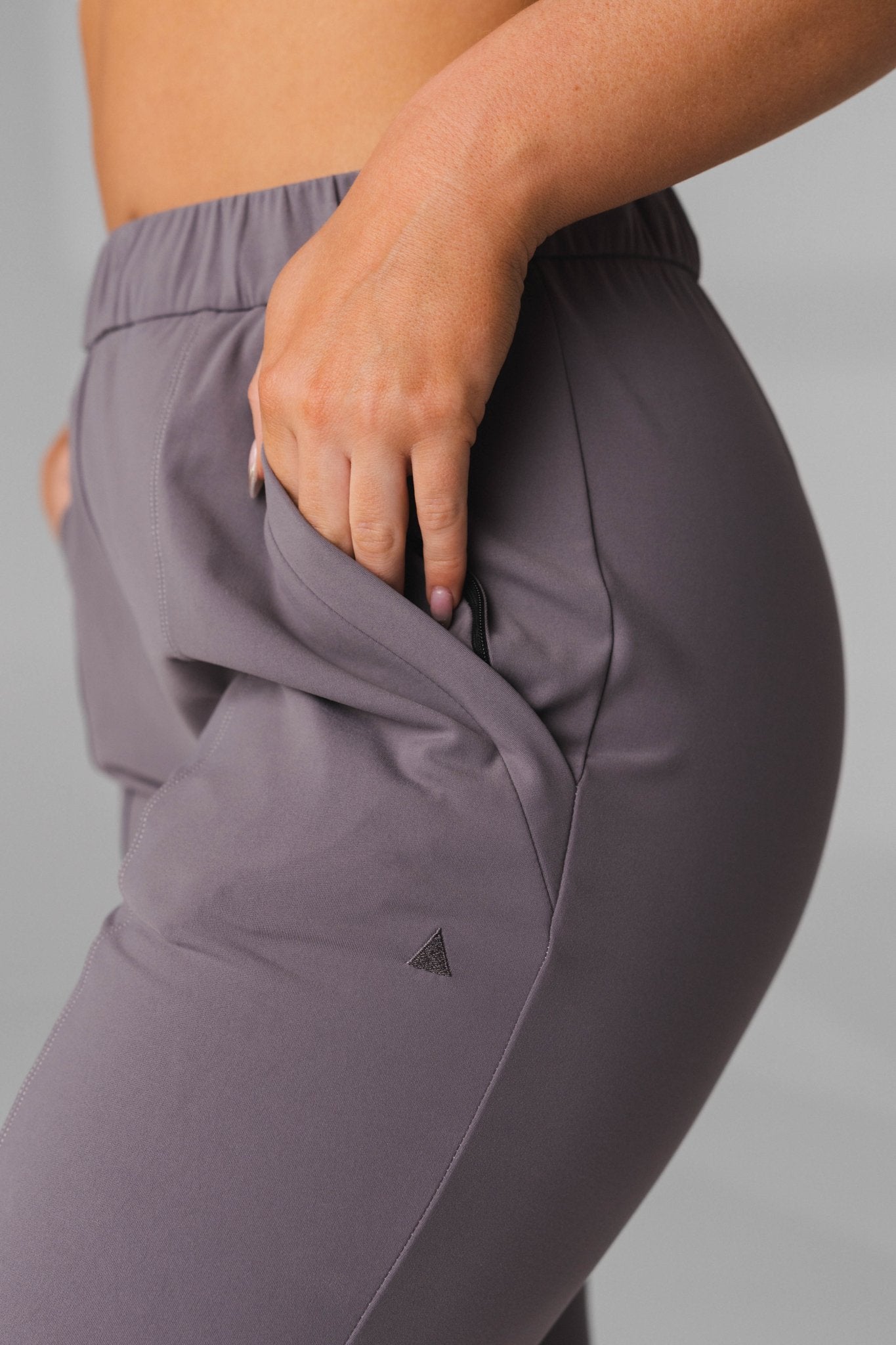 Vitality Nomad® Jogger - Concrete