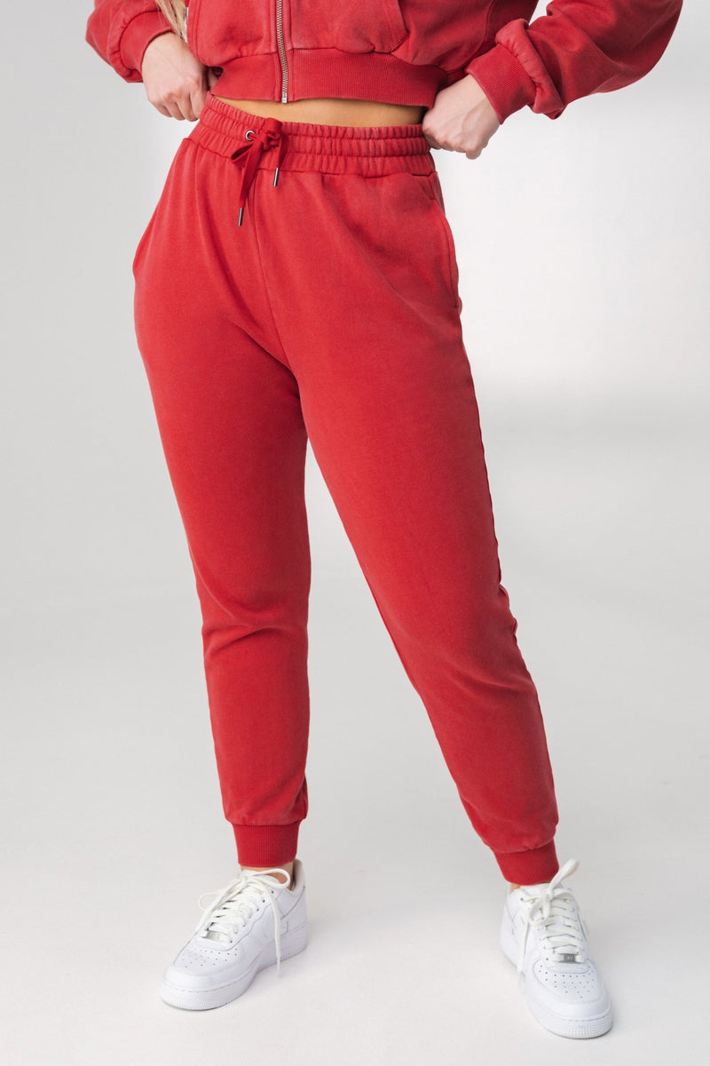 FITTED JOGGER - CHERRY