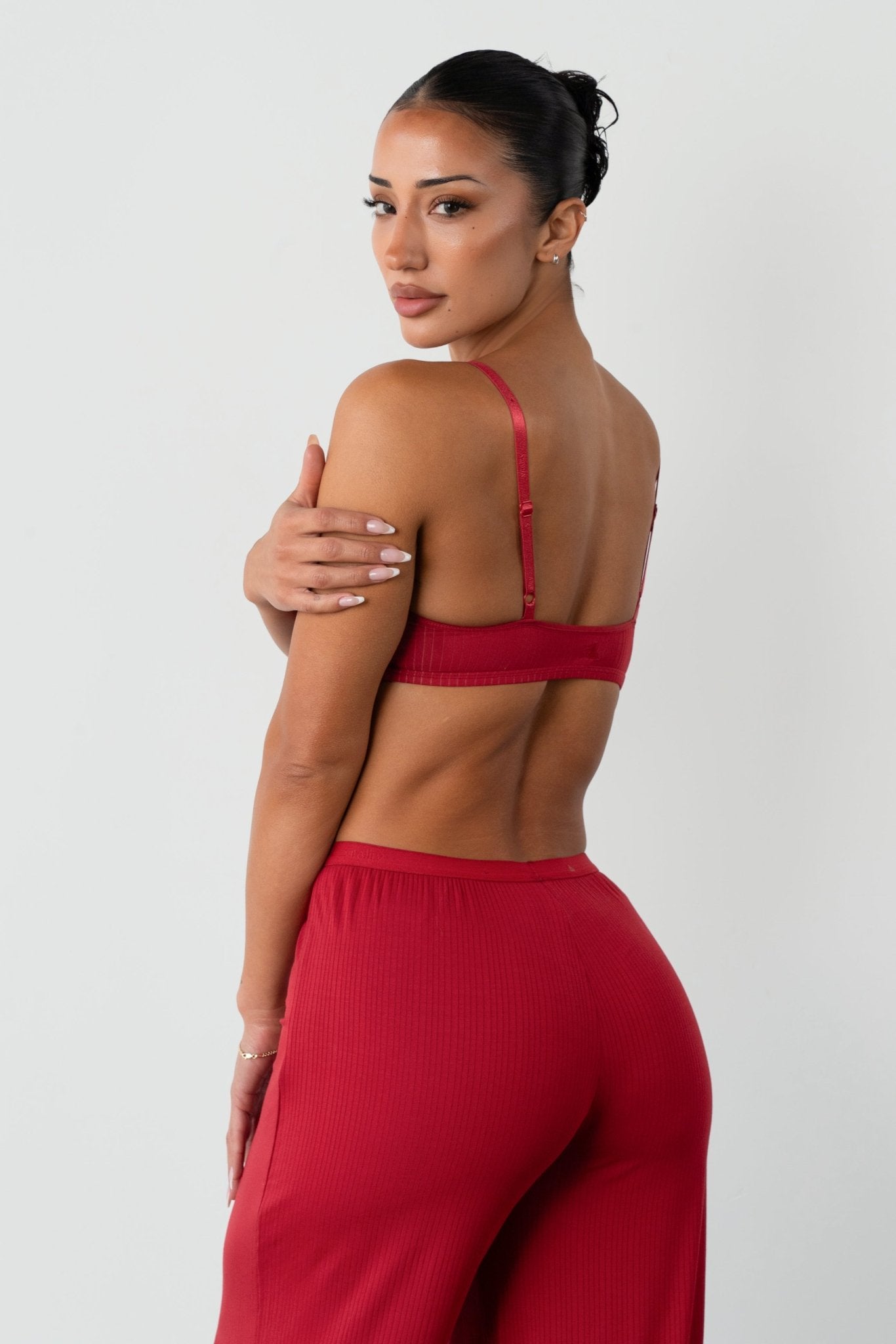Vitality Float Rib V Bralette - Crimson