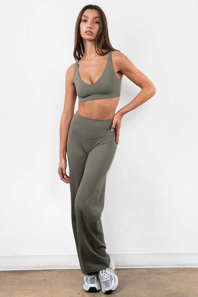 Cloud II™ Relaxed Trouser - Vetiver