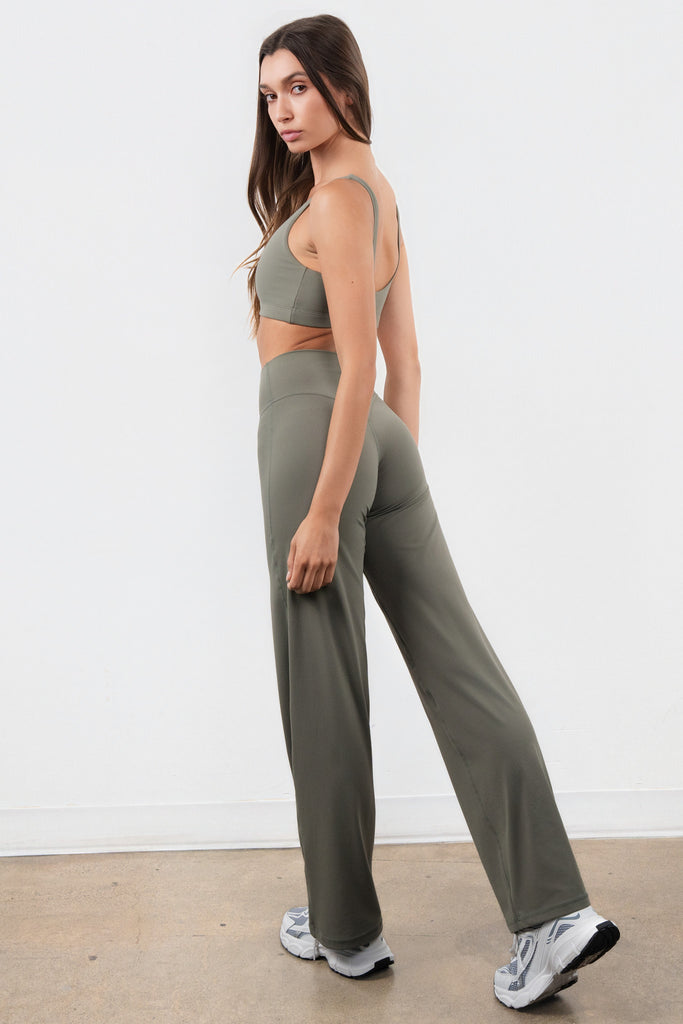 Cloud II™ Relaxed Trouser - Vetiver