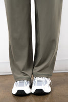 Cloud II™ Relaxed Trouser - Vetiver