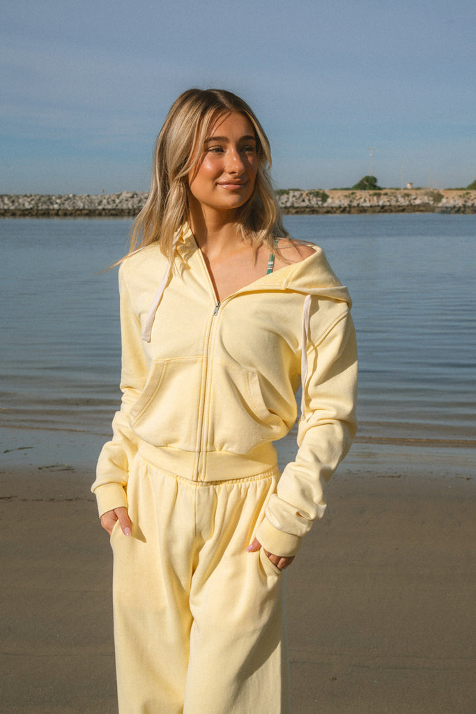 Vitality Homebody® Fitted Full Zip - Buttercream Washed