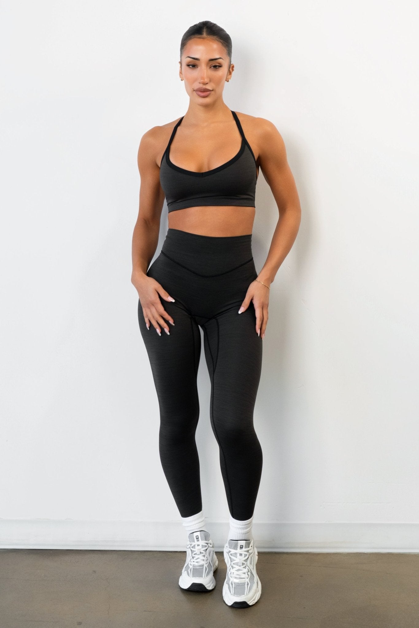 Daydream Pant - Women's Black Lightweight Leggings – Vitality