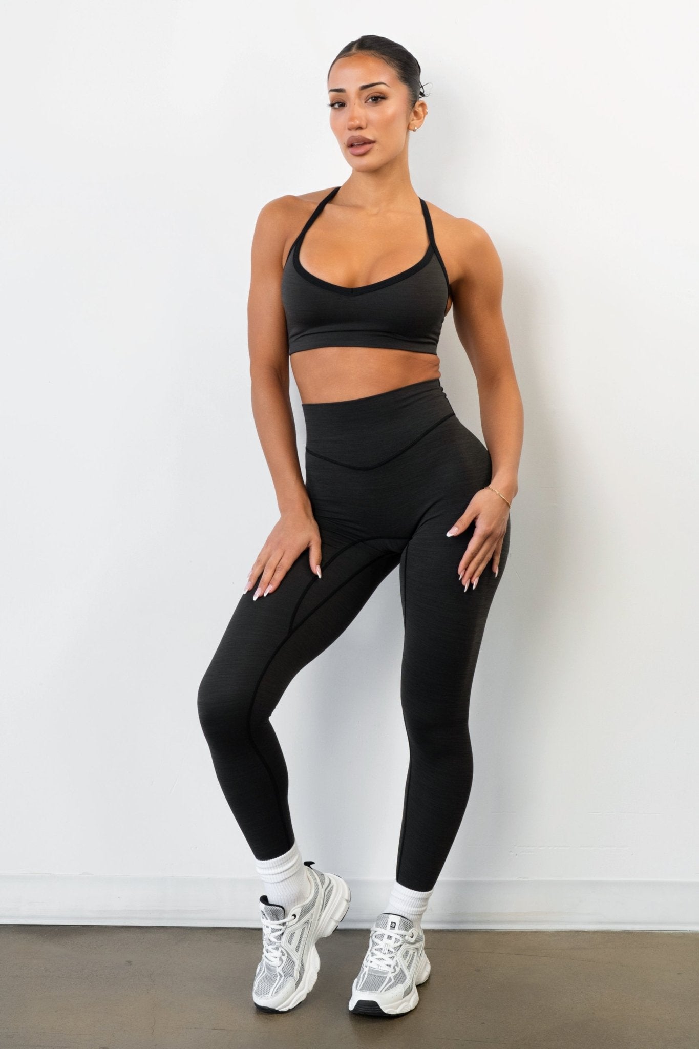 パンツ Daydream Bleach Flea BlackDenim Pants Daydream Pant - Women's Black Lightweight Leggings – Vitality