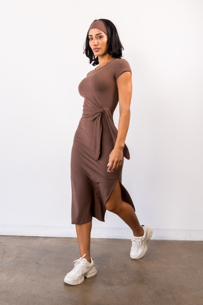 tie midi dress Madeline Blue Stripe Cotton Blend Belt Tie Midi Dress is one of those pieces that makes getting dressed feel easyand intentional Vitality - Vitality Daydream Tie