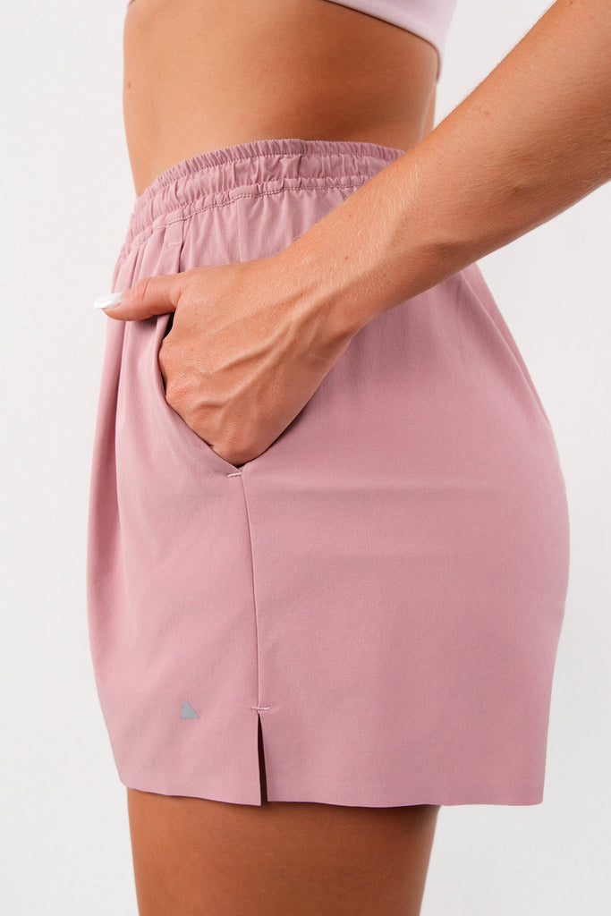 Vitality Breeze® Pleat Short - Peony
