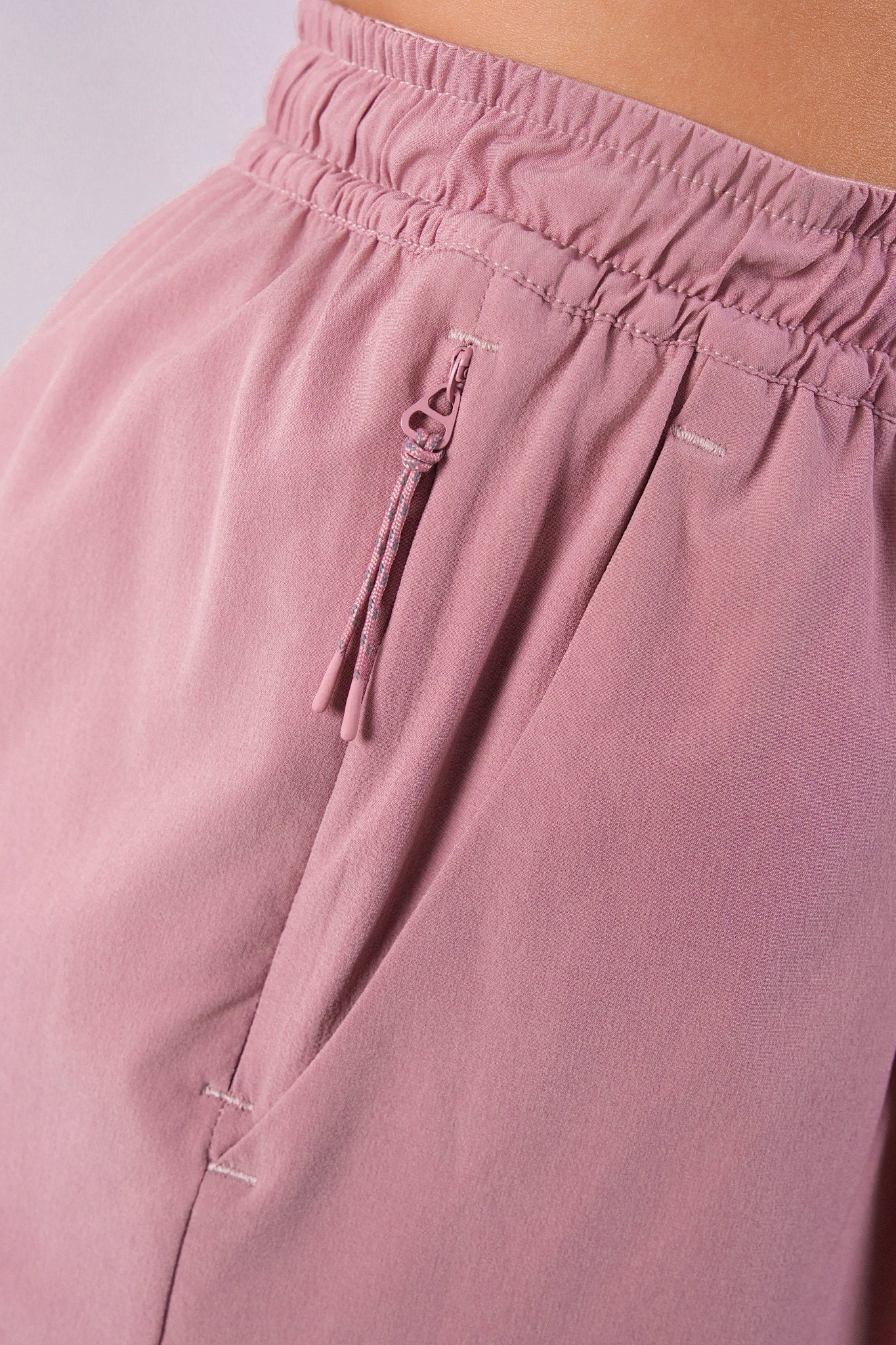 Vitality Breeze® Pleat Short - Peony