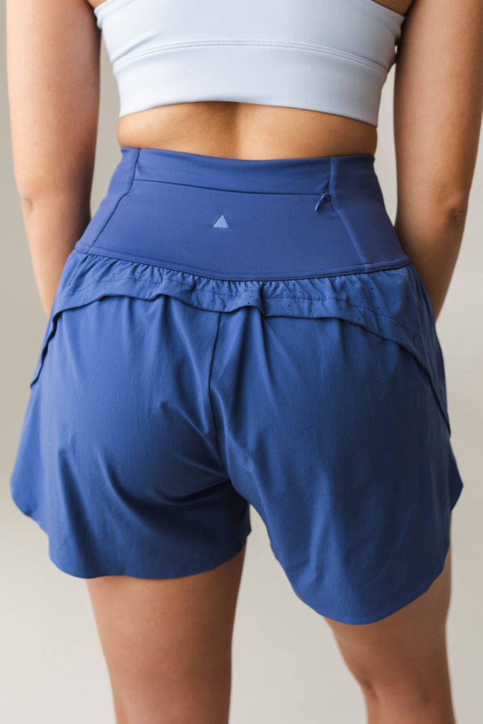 Vitality Breeze Train Short - Indigo