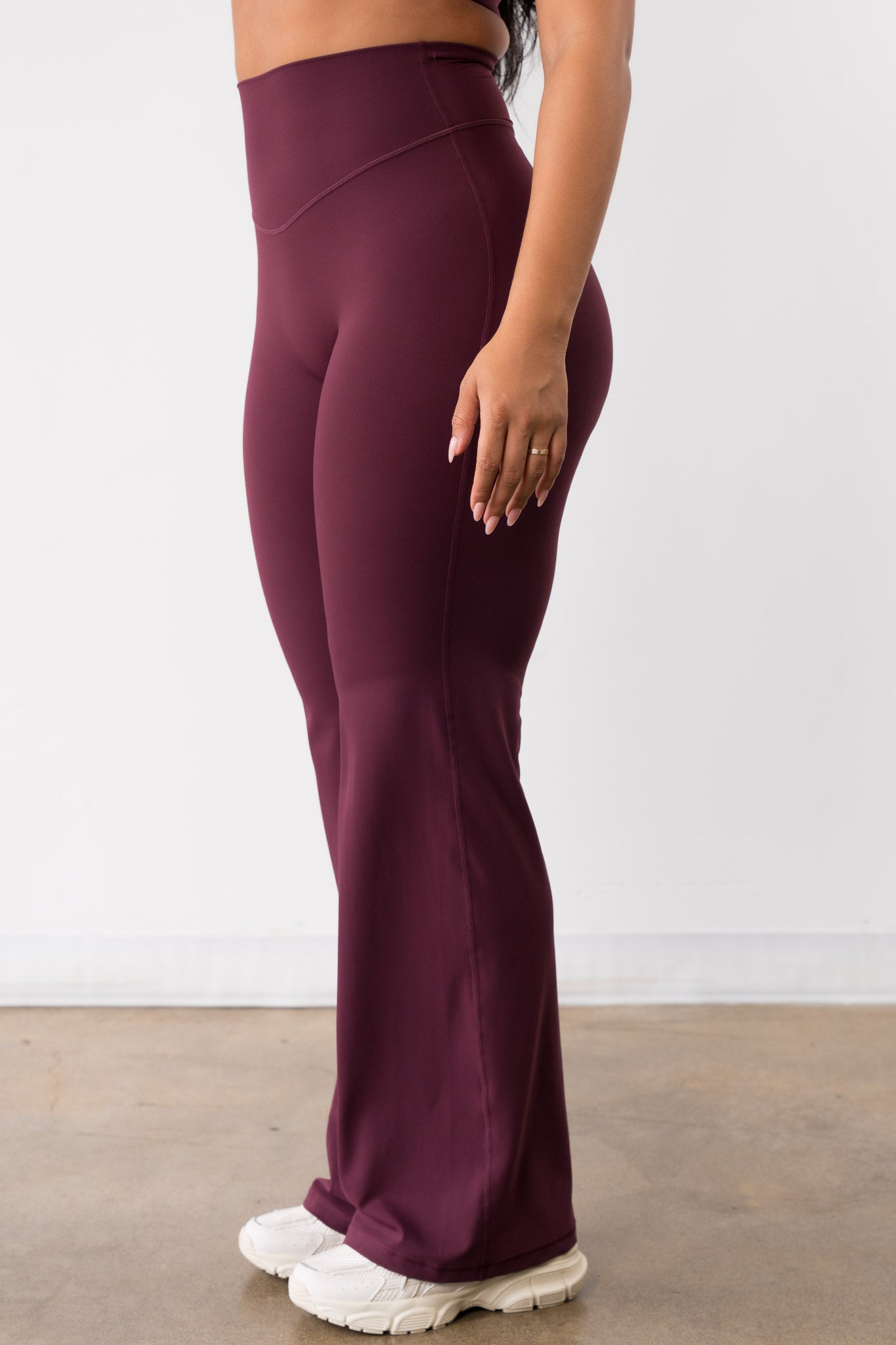 Cloud II™ Relaxed Trouser - Wine