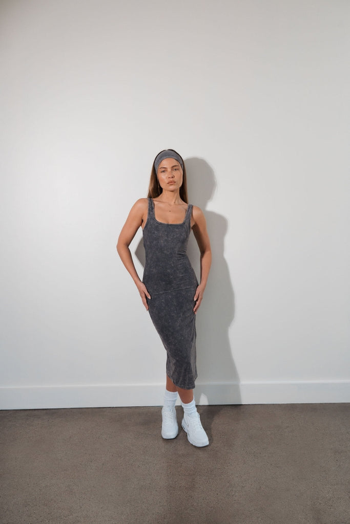 ribbed grey midi dress All Things Golden - The Luxe Rib Low Back Midi Dress - Mid Grey