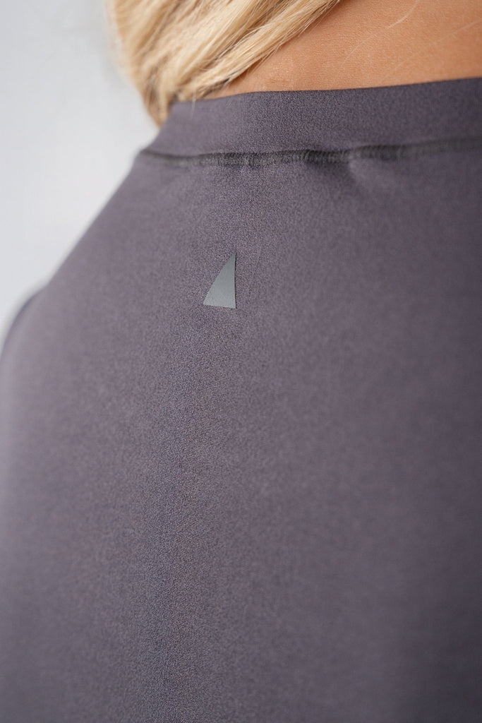 Vitality Sportlite Tee - Iron