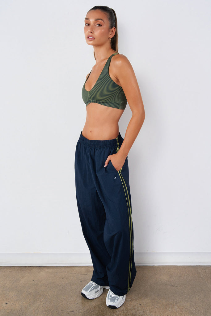 Vitality Linear Track Pant - Nocturne