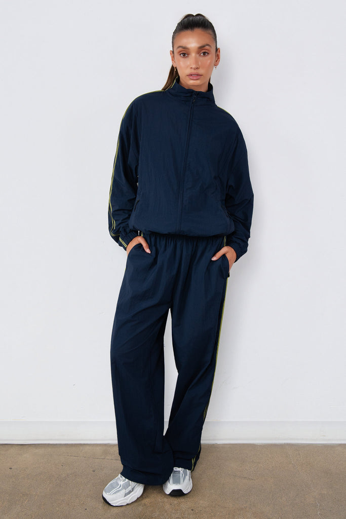 Vitality Linear Track Pant - Nocturne