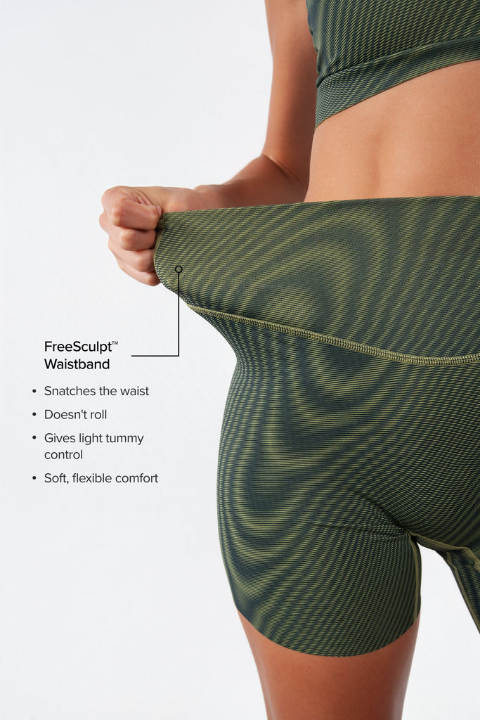 Vitality Pulse® Sculpt Volley Short - Cool Lightspeed