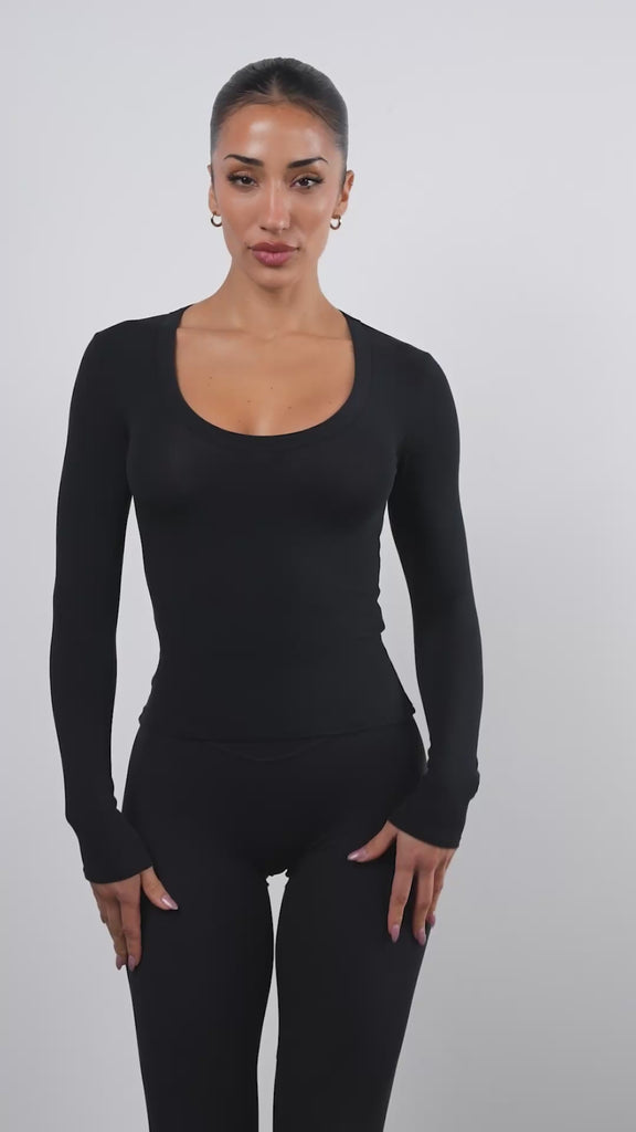 Vitality Basis® Scoop Long Sleeve - Midnight