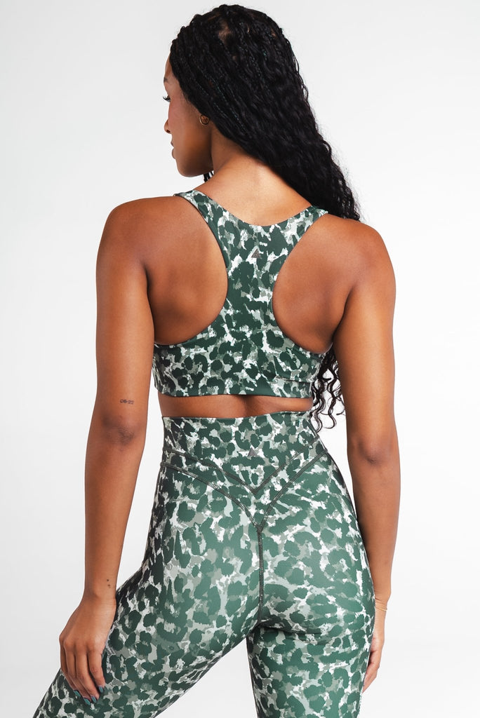 Vitality Pulse® Core Bra+ - Olive Feline