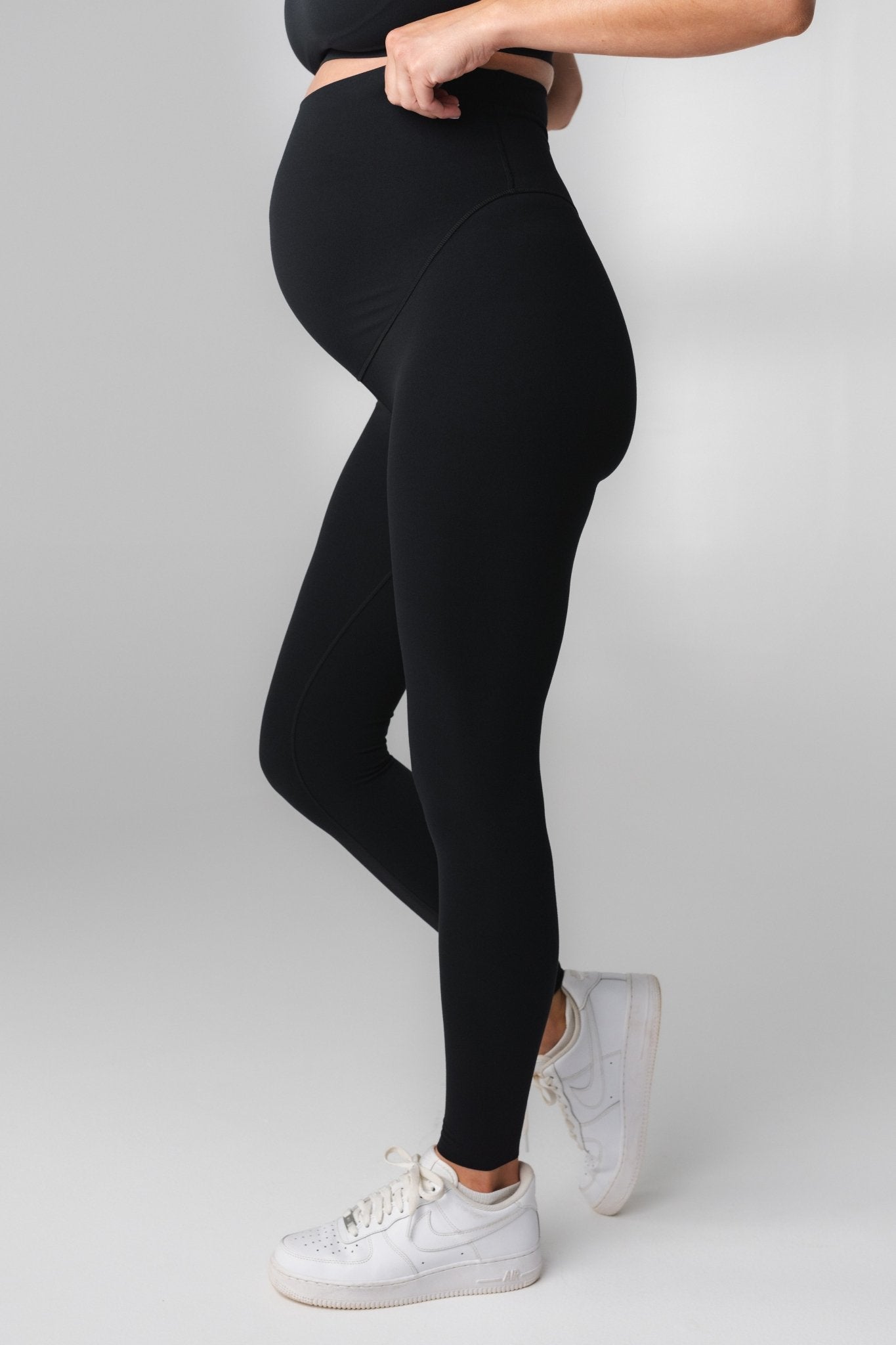 Foucome Women's Maternity Leggings Over The Belly Pregnancy Active Workout  Yoga Tights Pants Black-2pack, Small at Amazon Women's Clothing store