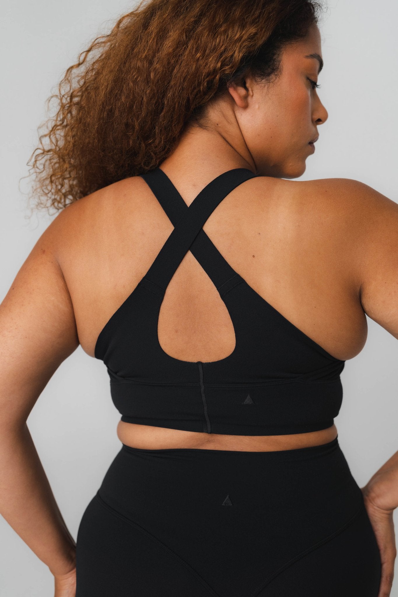 Cloud II™ Form X Bra - Women's Black Criss Cross Bra – Vitality 