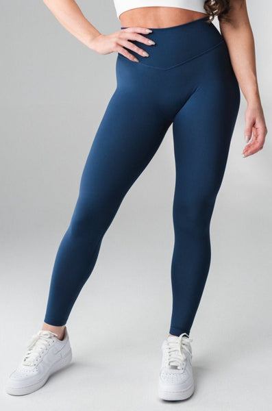 The Tenacity Pant - Women's Navy Blue Leggings – Vitality Athletic Apparel
